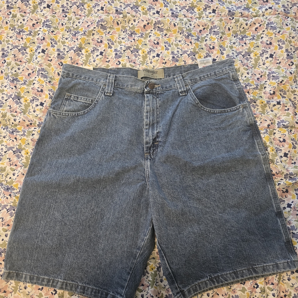 Wrangler Men's Light Blue Jean Shorts